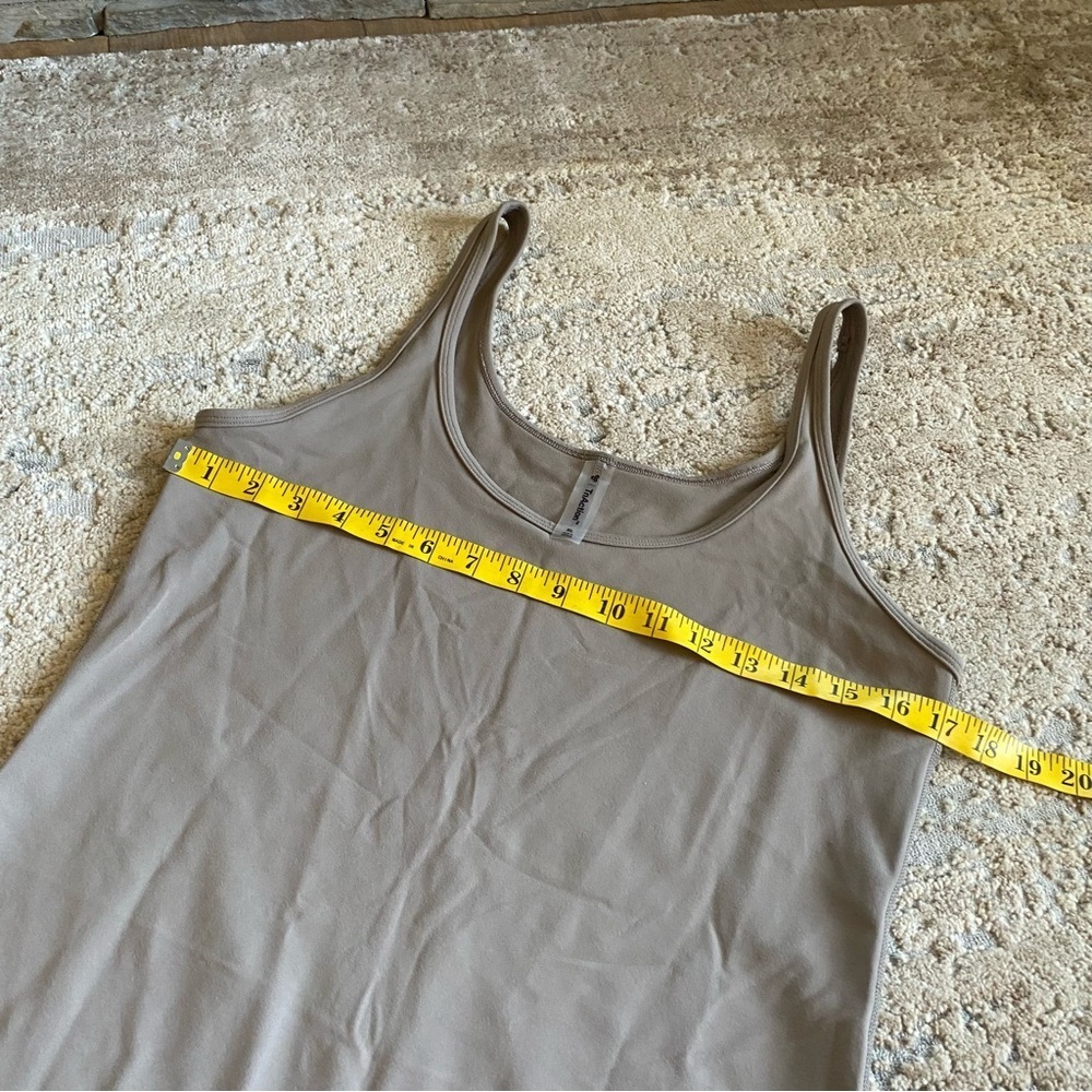 TNA Action Aritzia Workout Onesie Bodysuit Jumpsuit Singlet Romper: X Large - Picture 4 of 9